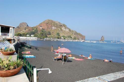 Hotel Conti Vulcano  Eksteriør billede