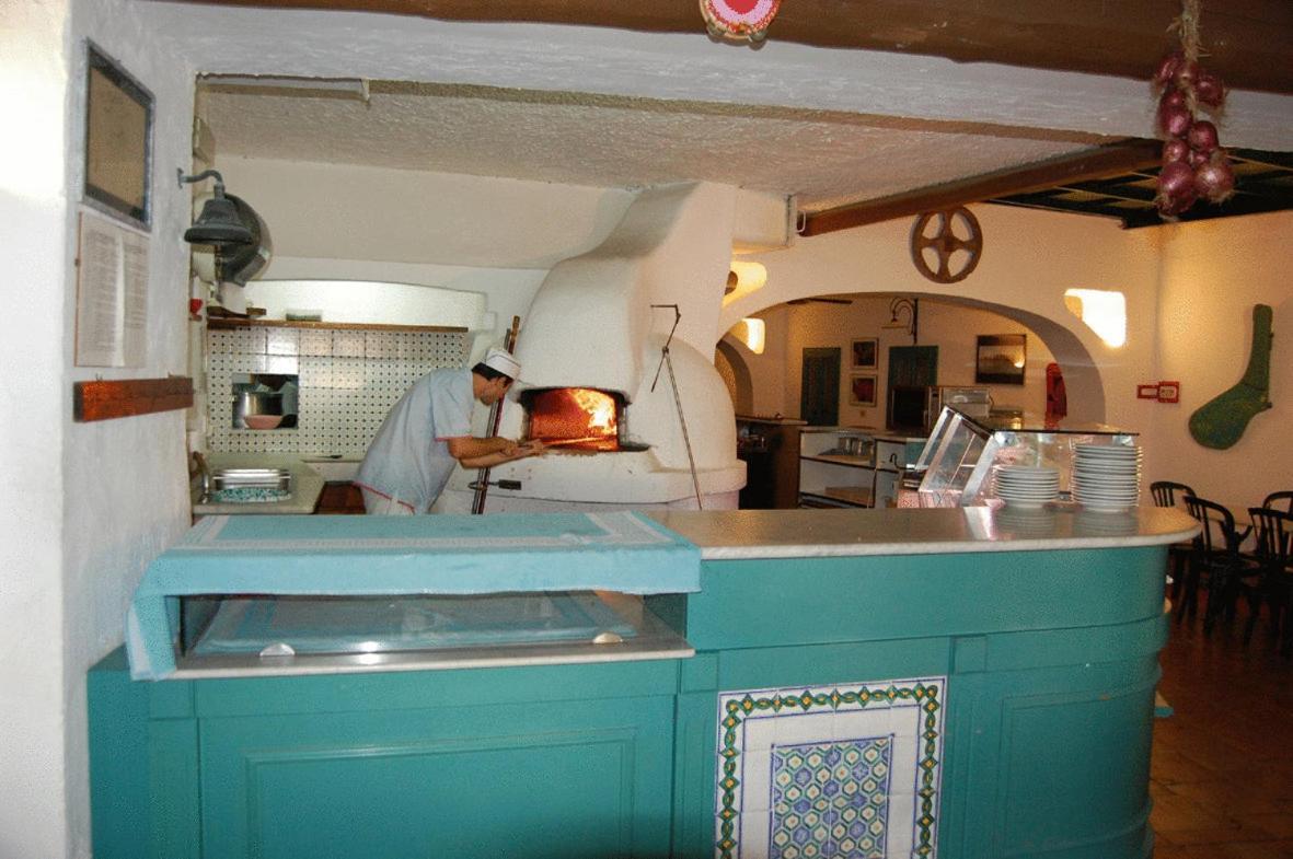Hotel Conti Vulcano  Eksteriør billede